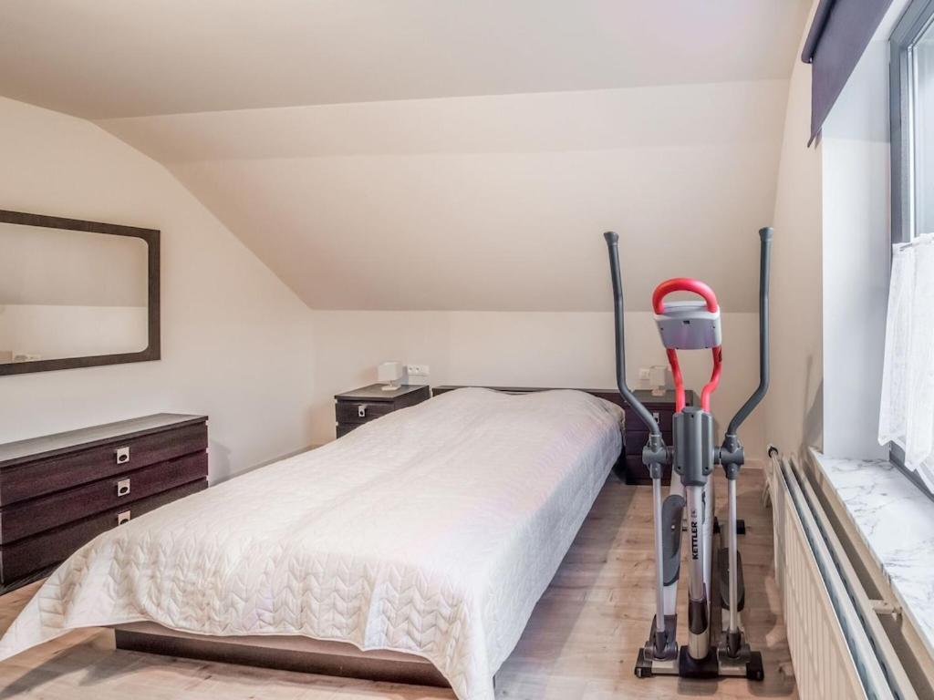 Atmospheric Holiday Home In B Llingen With Infrared Sauna Бюланж Екстериор снимка